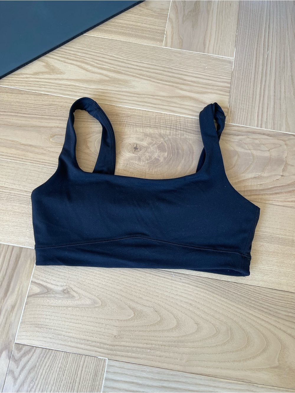 Vuori Black Sports Bra